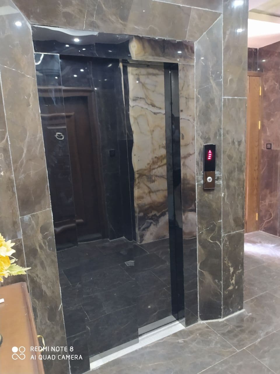 شرکت آسانسور یک سوار در اصفهان