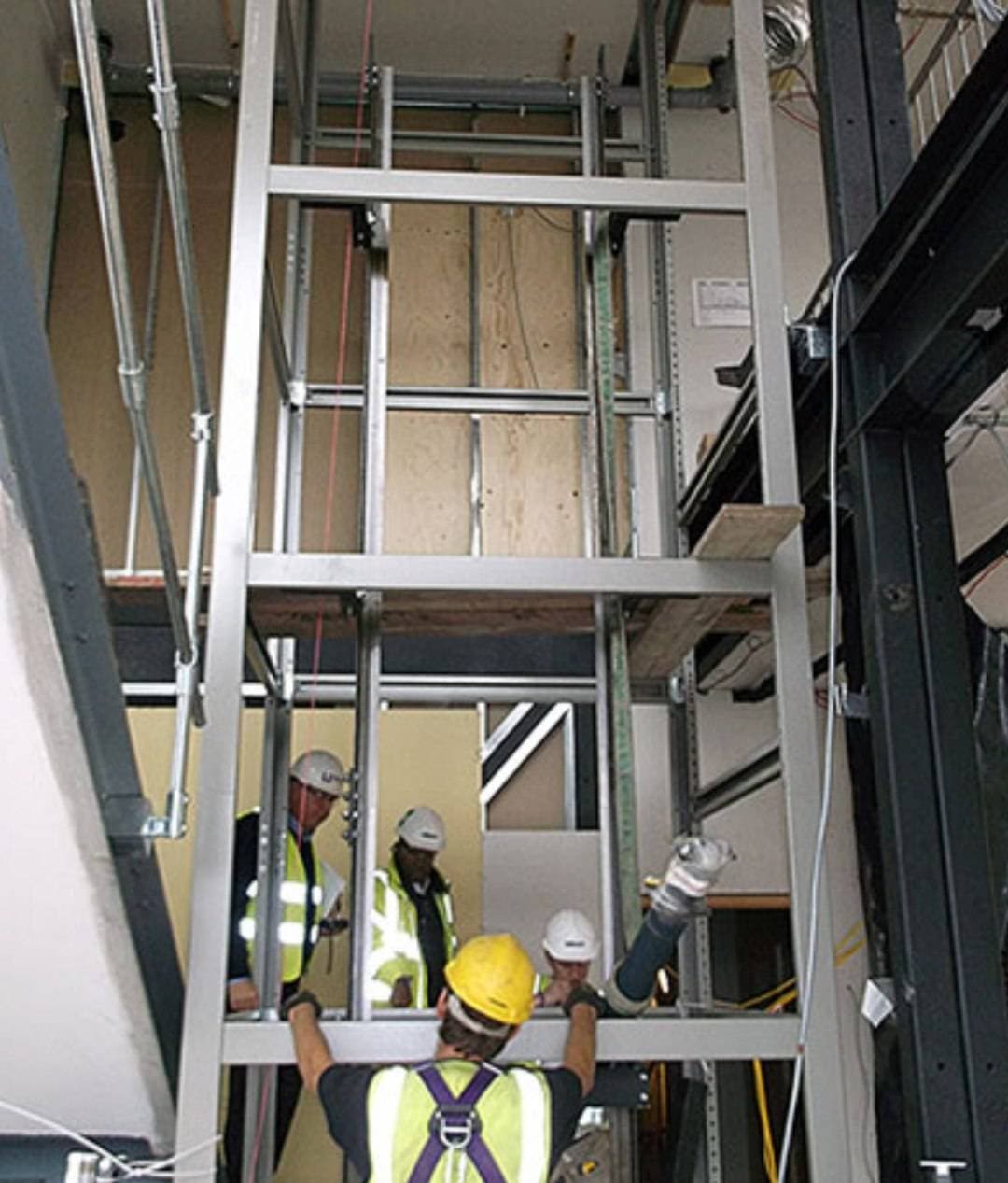 فروش و نصب آسانسور اهورا در کرمانشاه