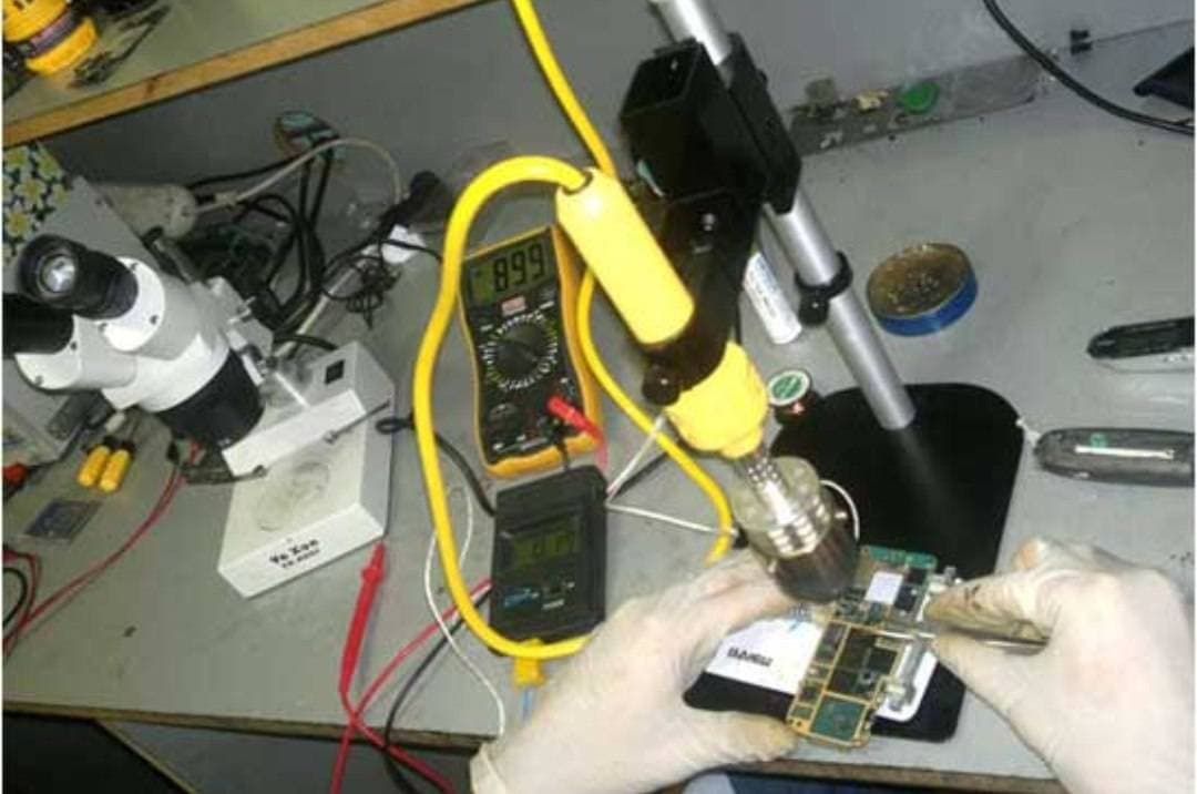 تعمیرات فوری و تخصصی موبایل رحیمی در اصفهان