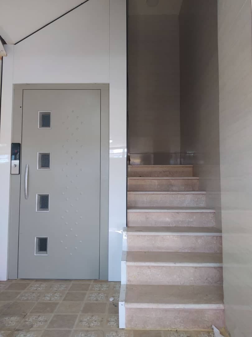 شرکت آسانسور یک سوار در اصفهان