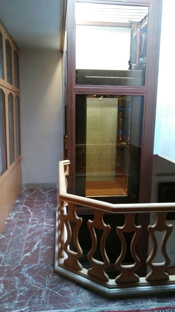 شرکت آسانسور یک سوار در اصفهان