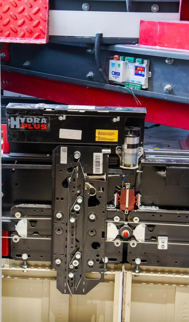 نصب و سرویس آسانسور کششی و هیدرولیک سپهر آسانسور مشهد