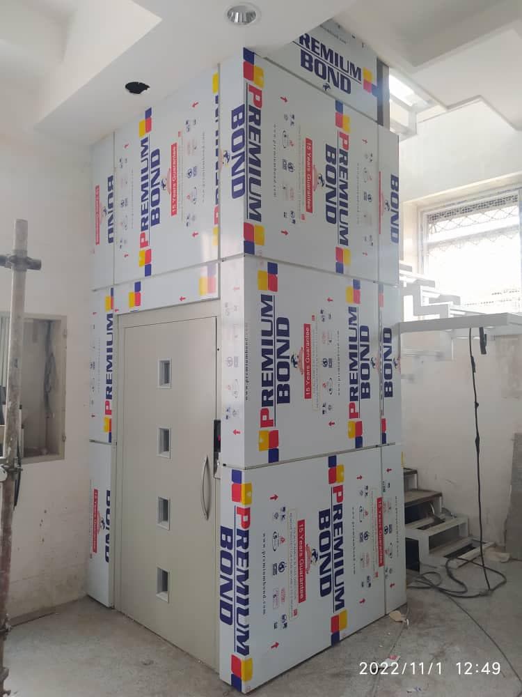 اجرای پوشش دور آسانسور و پله برقی حامد در اصفهان