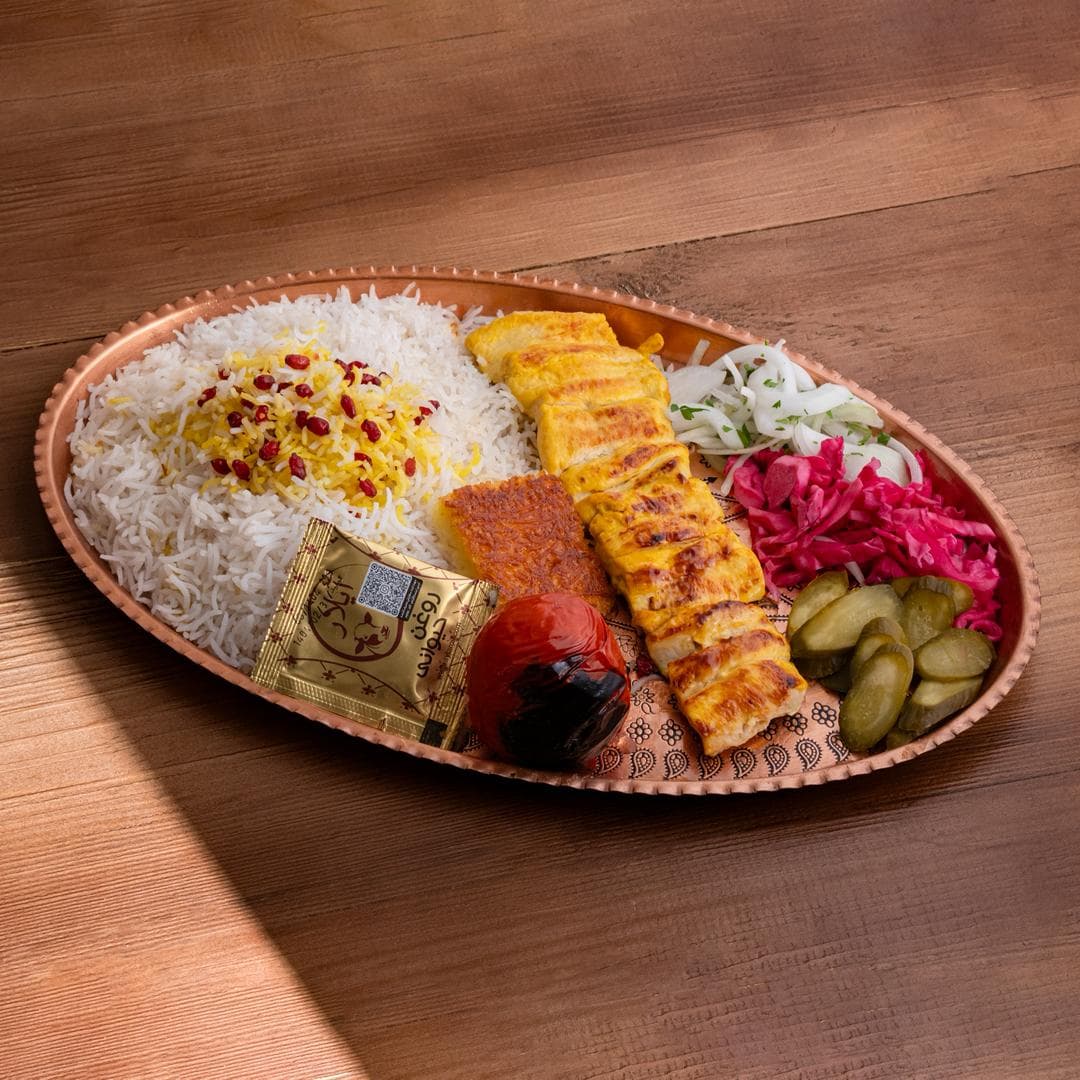 کافه رستوران ماه و شاه در مشهد