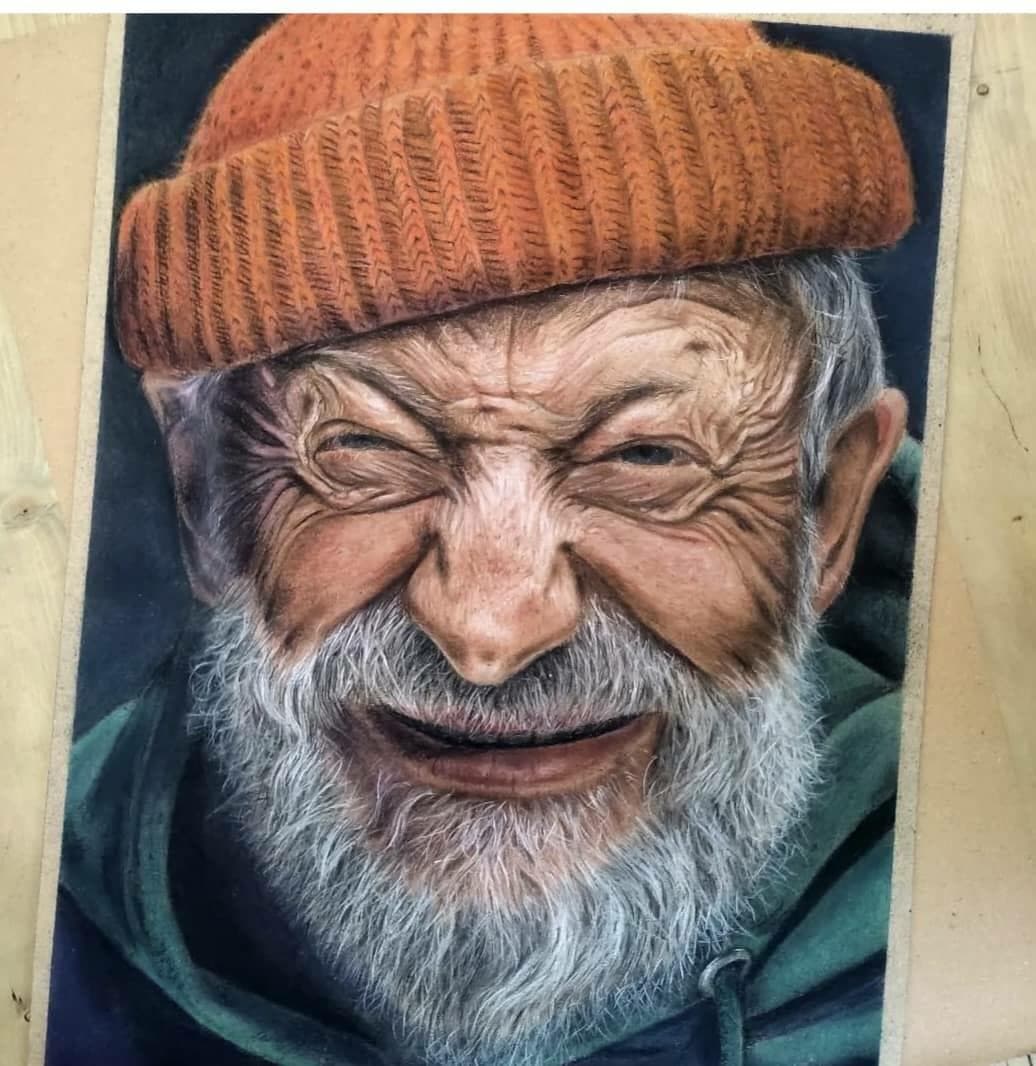 آموزشگاه نقاشی مدادرنگی در مشهد