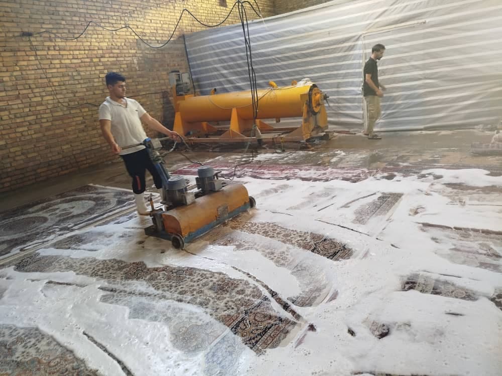 قالیشویی اقیانوس در ارومیه