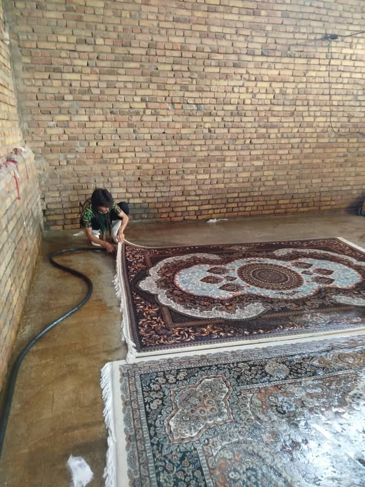 قالیشویی اقیانوس در ارومیه