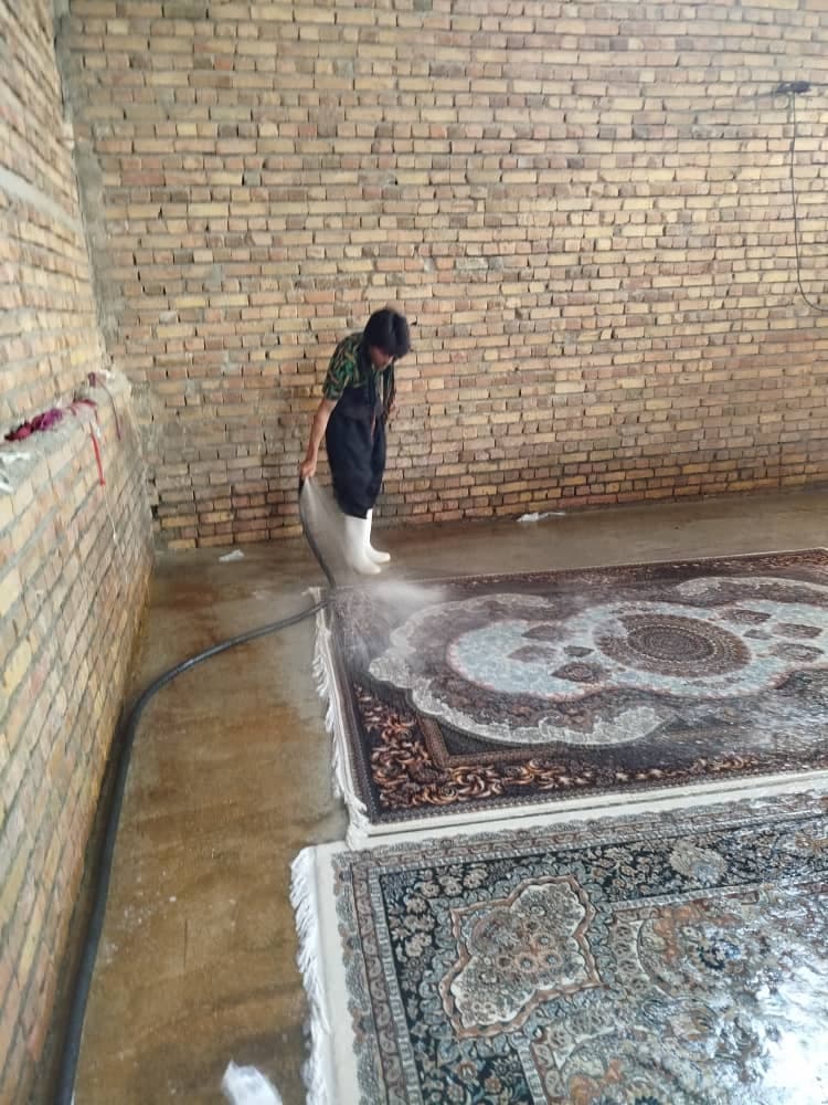 قالیشویی اقیانوس در ارومیه