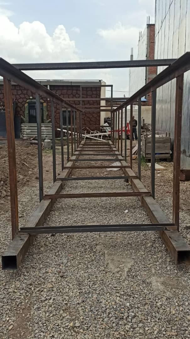جوشکاری اسکلت و آهن کشی آسانسور محمودی اردبیل