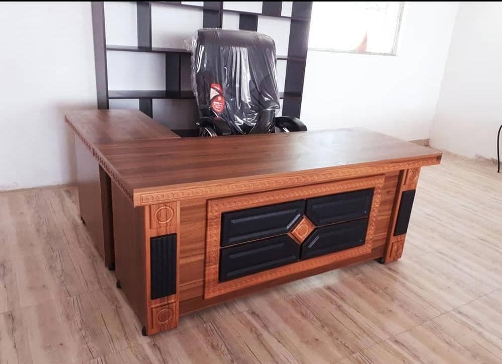 تولید و فروش میز اداری دکو طراحان در تهران