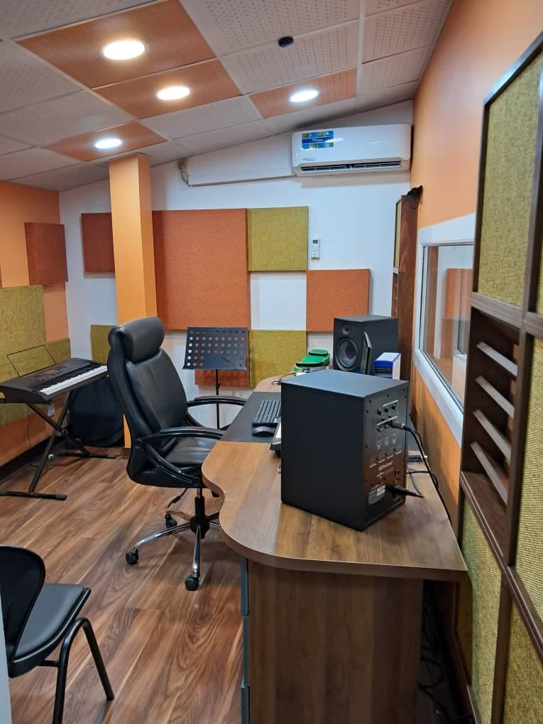 آموزشگاه نی نوا آموزش تخصصی موسیقی کودک در اهواز