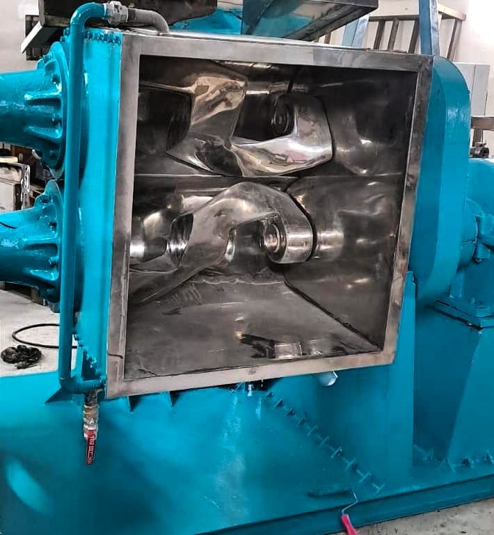 تولید و فروش ماشین آلات صنعتی اینوکس ماشین باقری در تهران