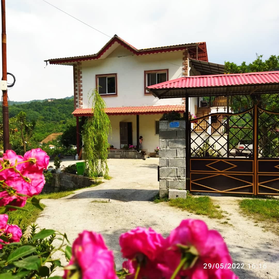 اجاره ویلا و کلبه جنگلی آبشار در رامسر