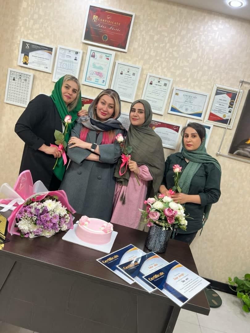 آموزشگاه مراقبت پوست و مو سحر قطبی در اهواز