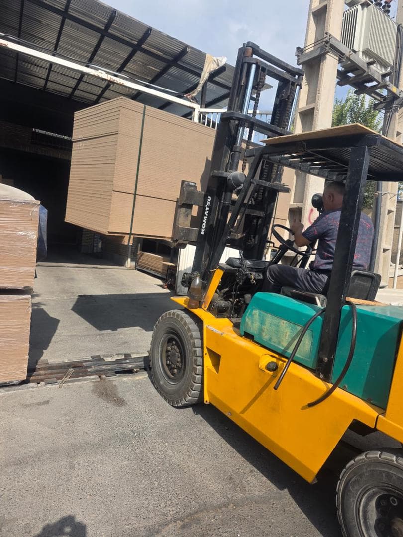 پخش ام دی اف و چوب صالحی در جاجرود تهران