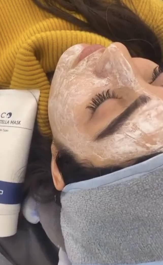 مرکز تخصصی پوست و زیبایی هستی خلیلی تهران