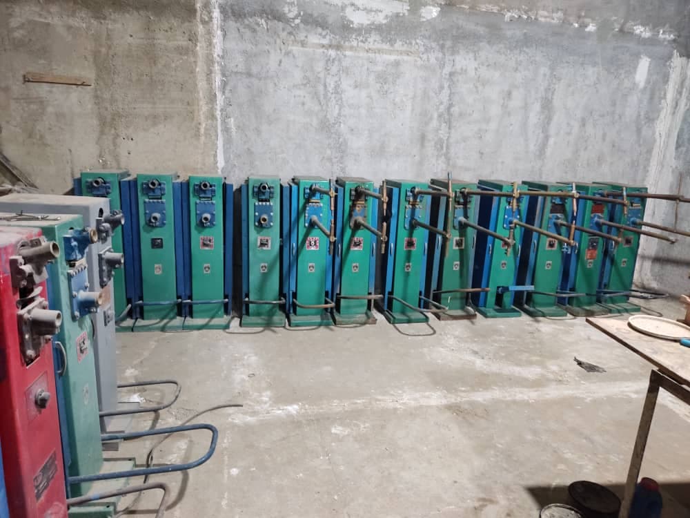 فروش و تعمیر ماشین آلات صنعتی قیچی گیوتین و خم کن نوین تک در شاطره تهران