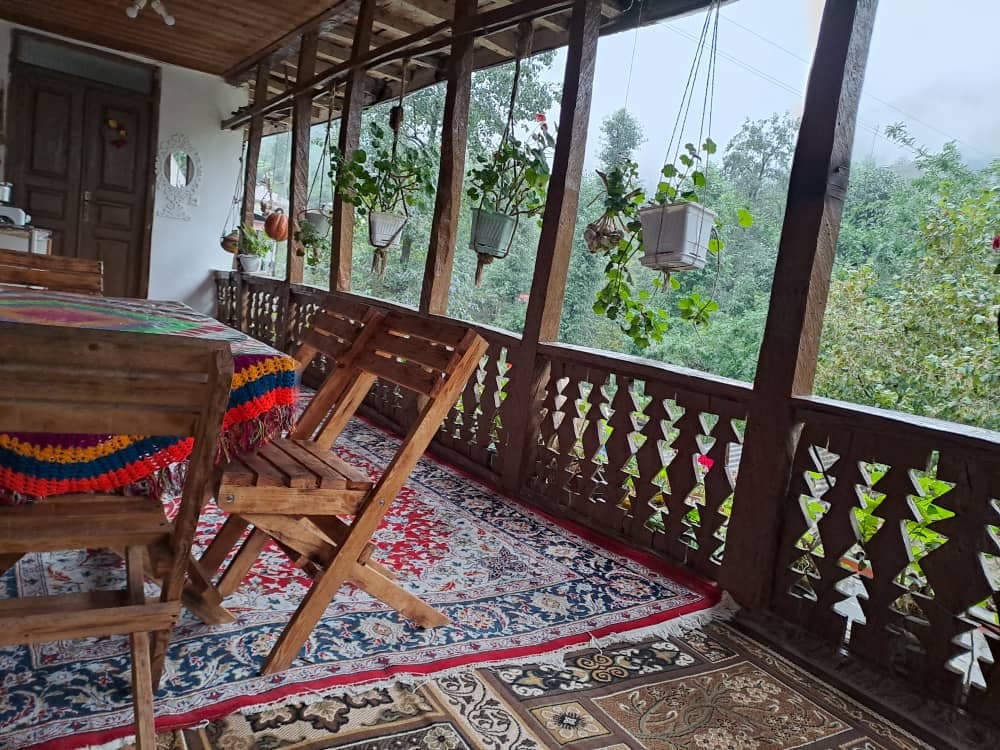 اقامتگاه امیر حسنی در املش