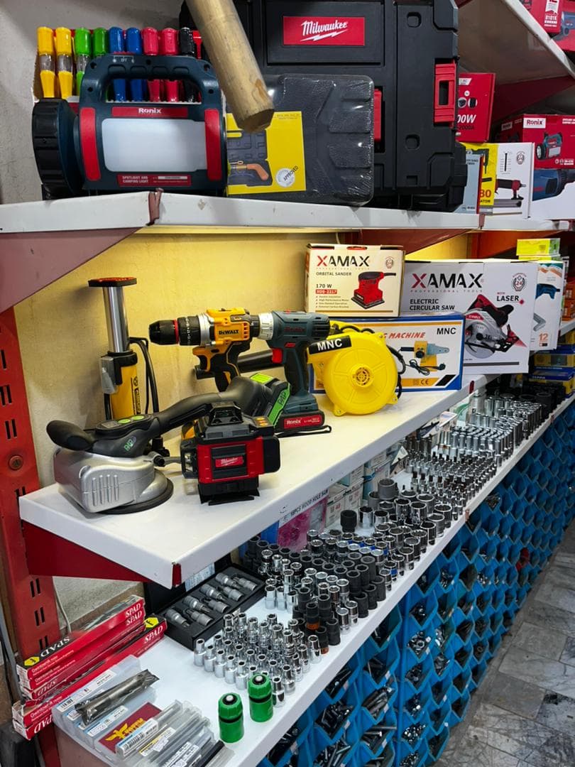 فروشگاه ابزار یراق جهان ابزار در کلاردشت