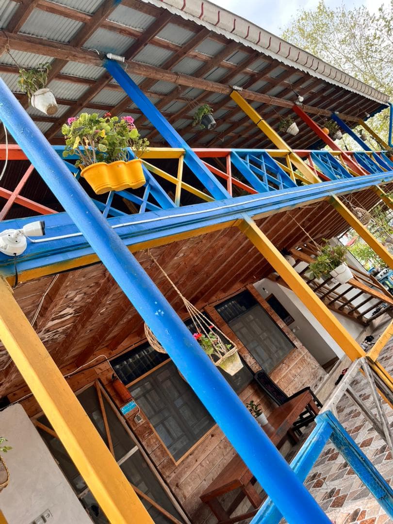 اقامتگاه بومگردی سنتی تی تی جان رشت