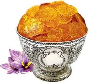 تولید و فروش عمده پولکی نباتی و سوهان کنجدی قجری در بروجن