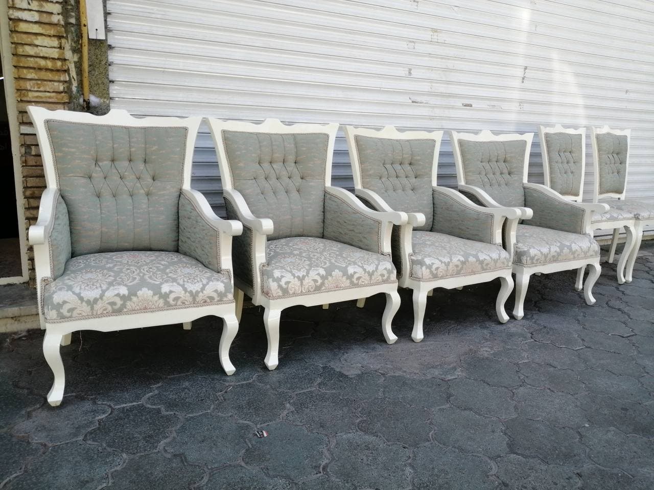 رویه کوبی و تعمیر مبلمان مدرن در سبزوار