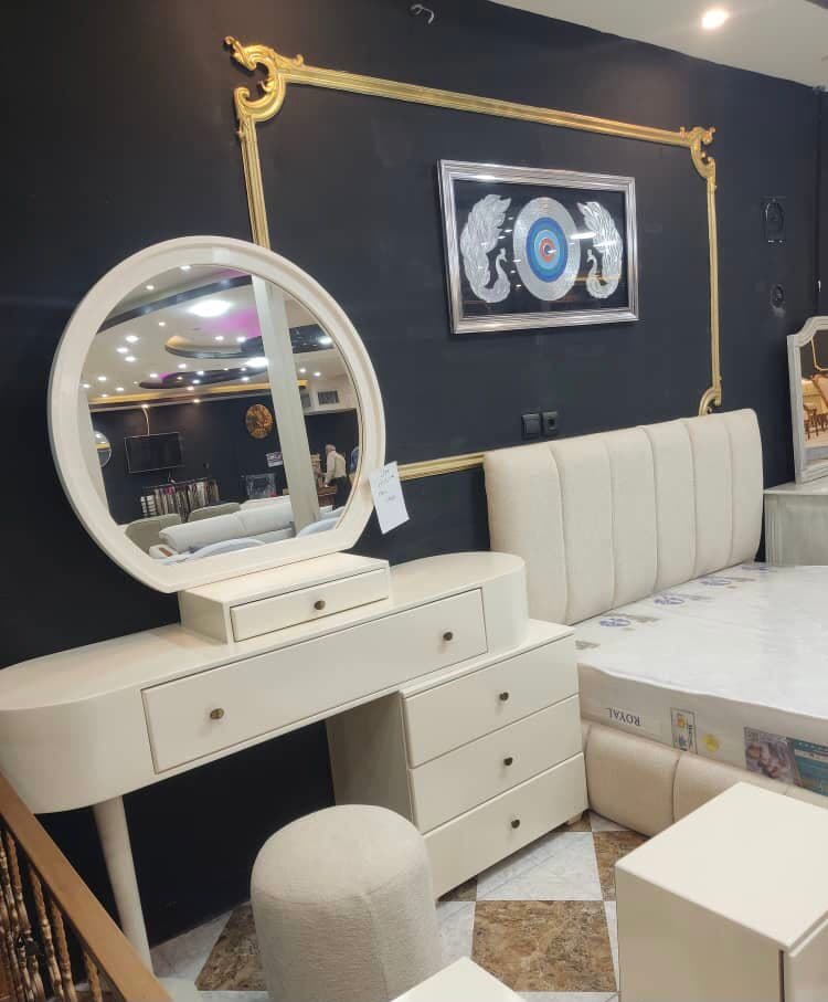 تولیدی مبل و سرویس خواب عباس آبادی در ملایر