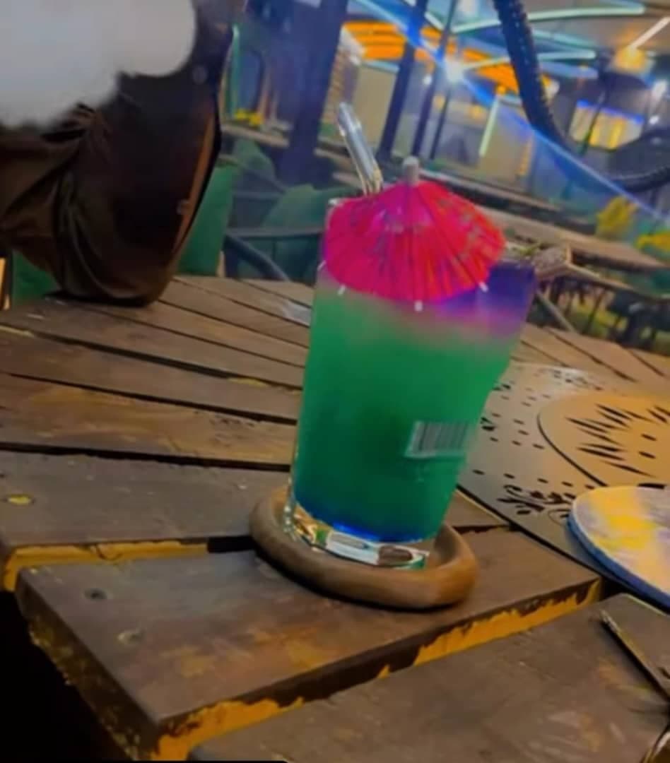 کافه باغ آیلار در زاهدان