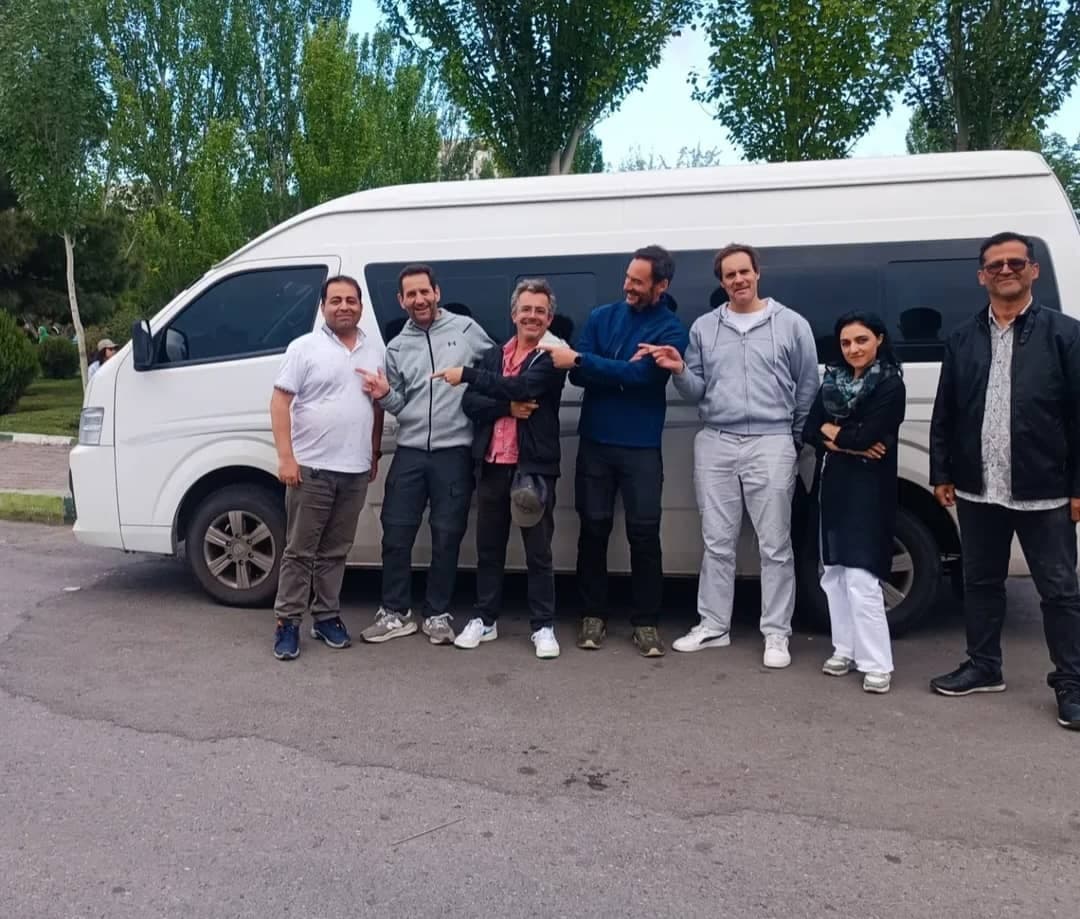 اجاره ون تشریفاتی ائلوین گشت در تبریز